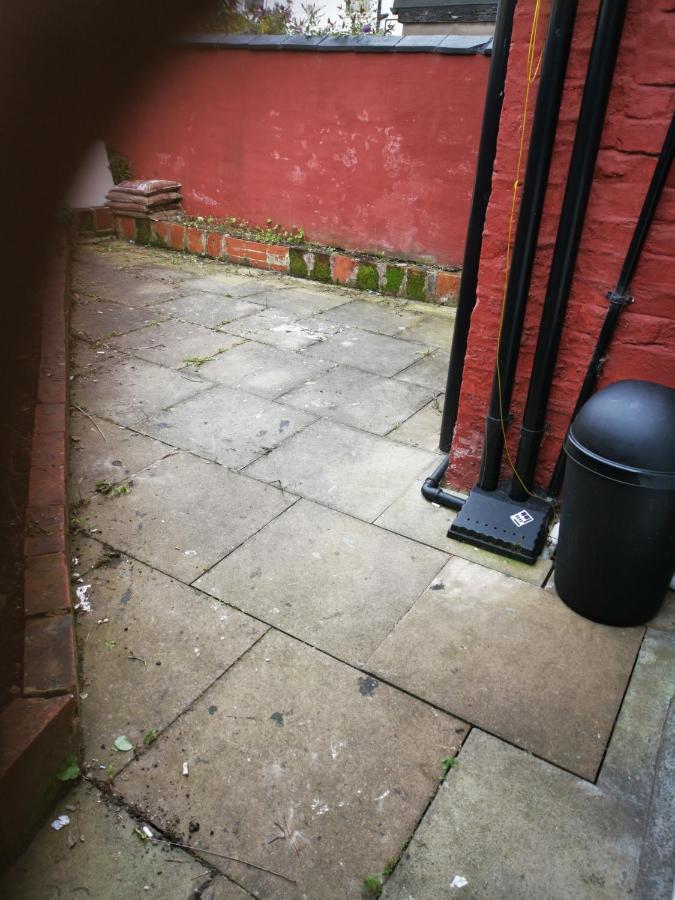 Knutsford House Holidays マンチェスター エクステリア 写真