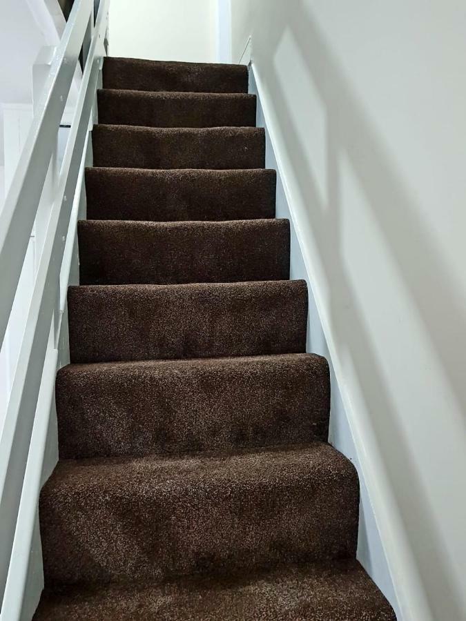 Knutsford House Holidays マンチェスター エクステリア 写真